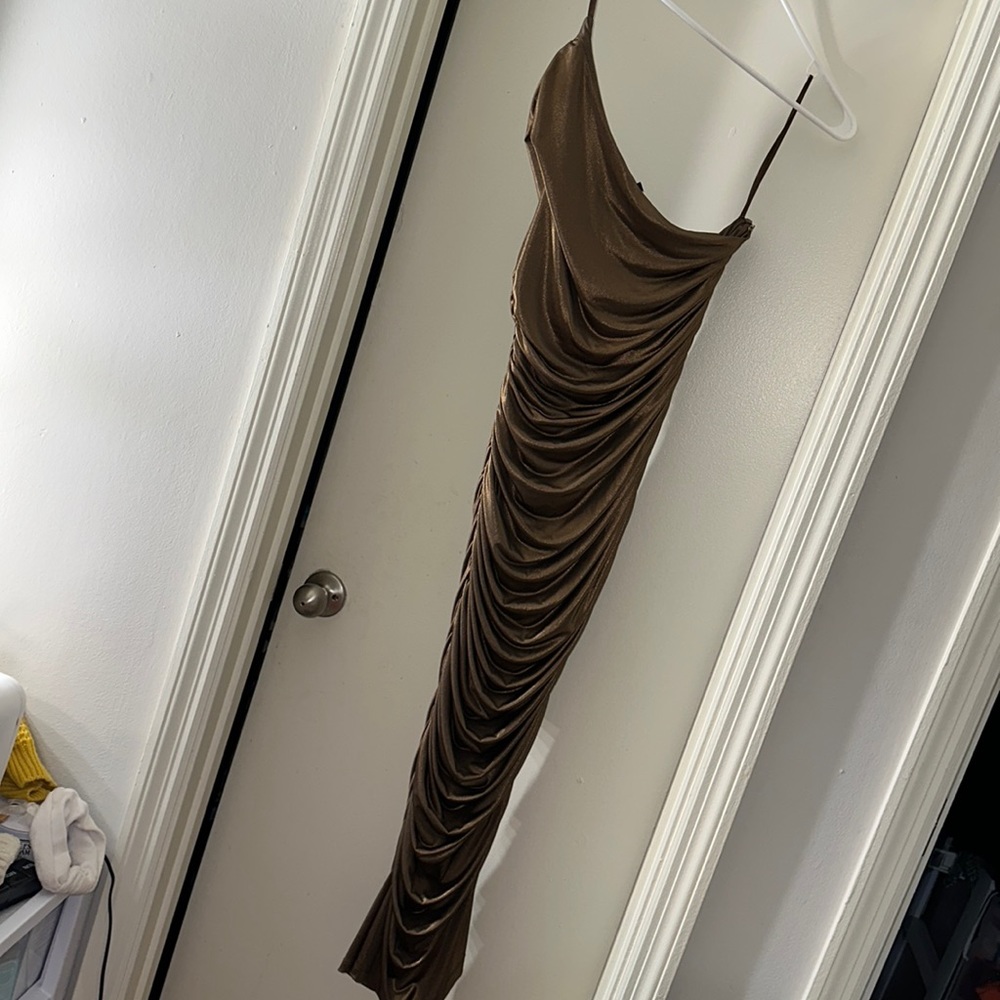 FashionNova Metallic One Shoulder Midi Dress Small